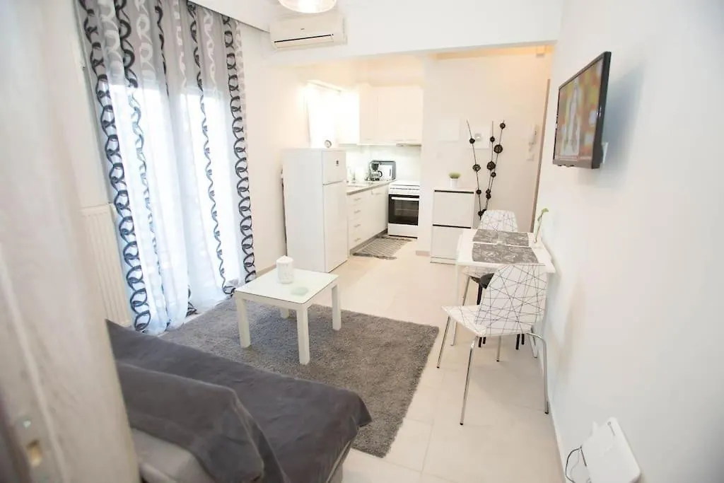 Helexpo Apartment - Thessaloniki Centre!