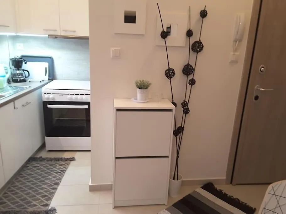 Helexpo Apartment - Thessaloniki Centre! 0*,
